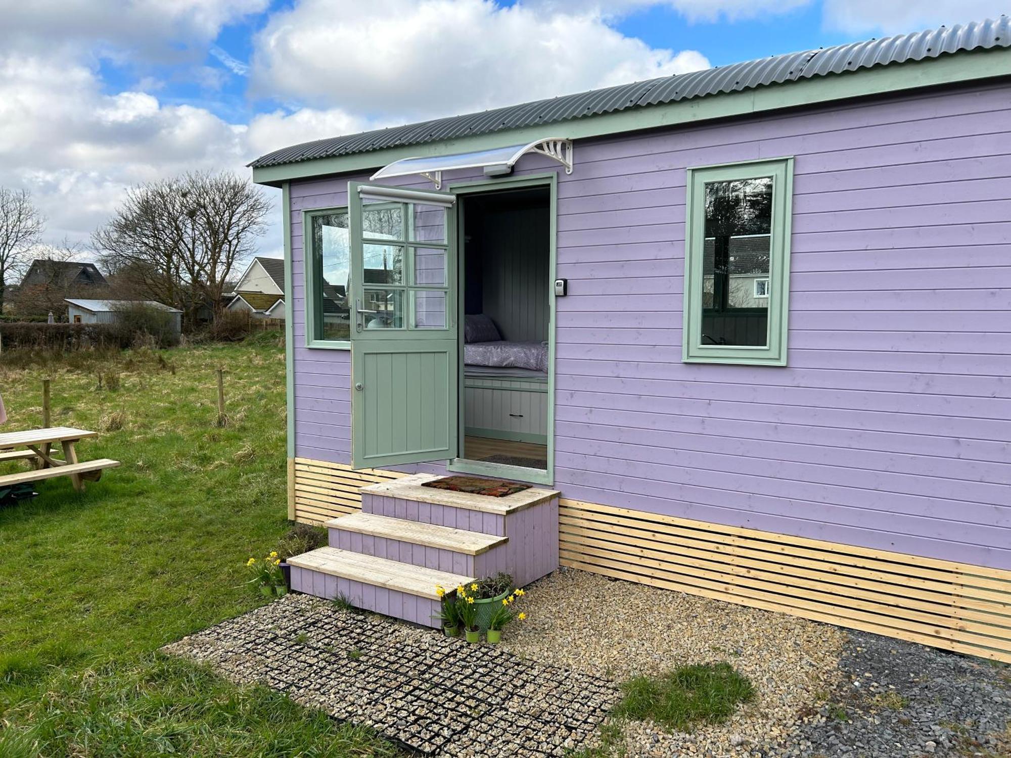 Market Street Shepherd'S Hut Leitrim Dromahair Dış mekan fotoğraf